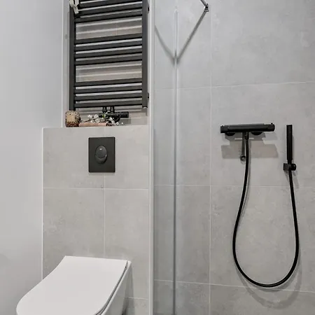 Apartman Bania Black Mountain I Basen & *