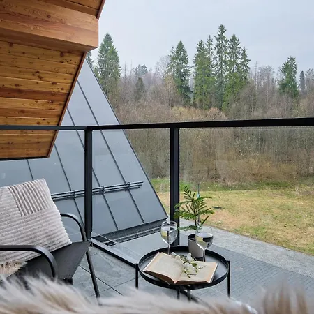 Bania Black Mountain I Basen &