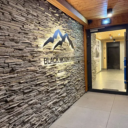 Bania Black Mountain I Basen & Appartamento
